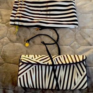 Henri bendel NY jewelry roll
